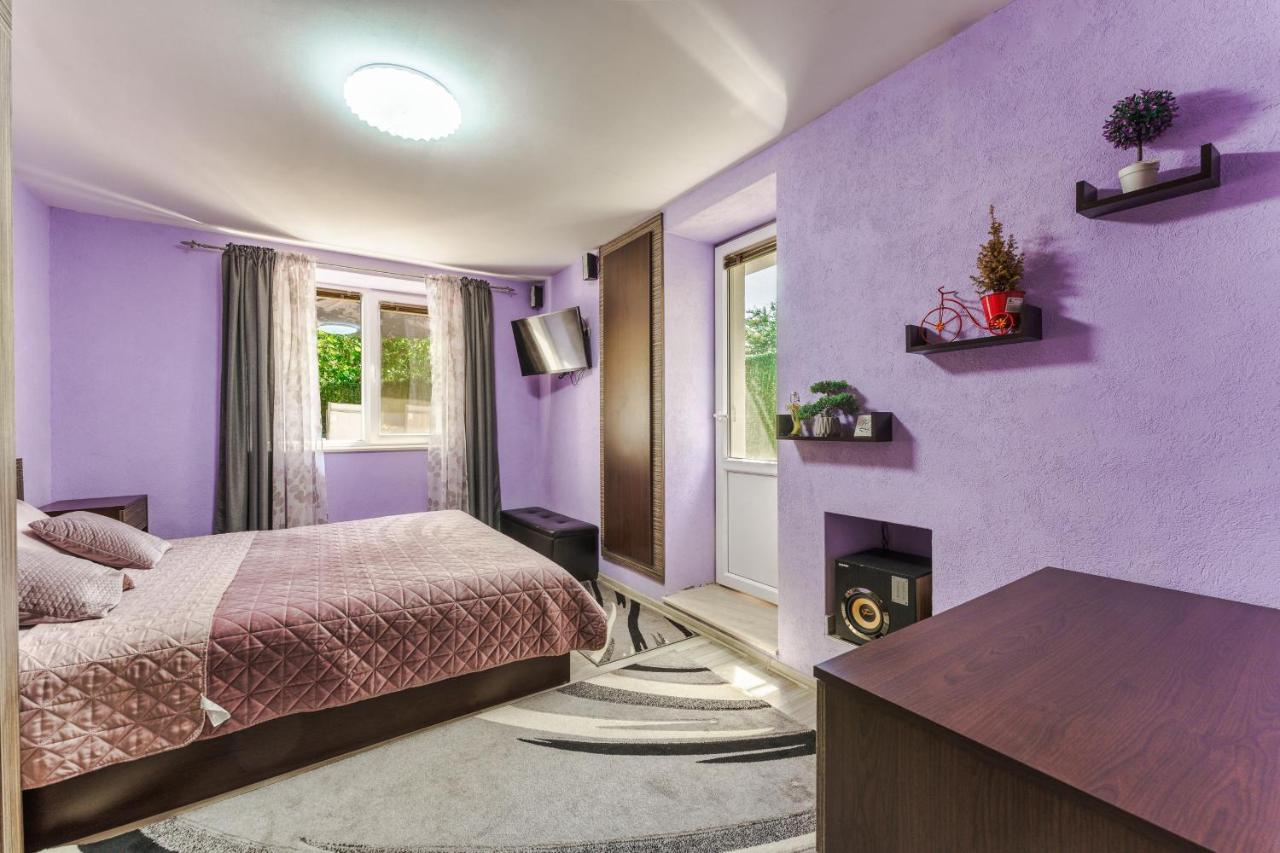 Apartment Sweet